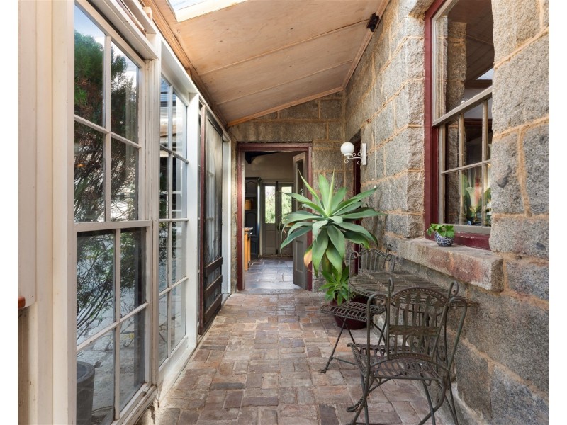 3/3120 Harmony Way, Faraday VIC 3451