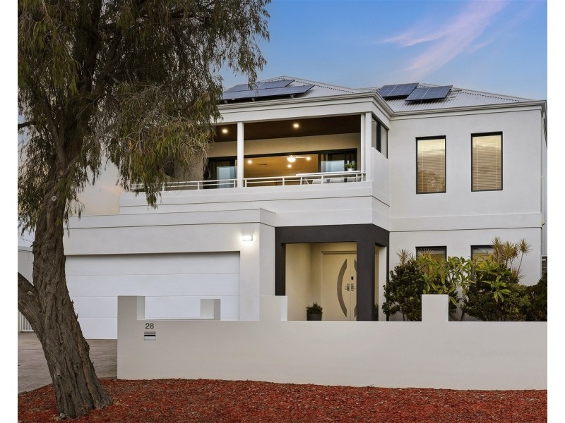 28 Endeavour Circle, Wannanup WA 6210