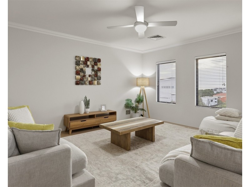 28 Endeavour Circle, Wannanup WA 6210