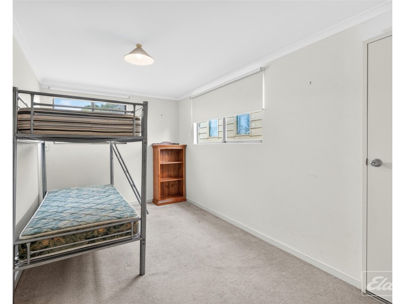 17 Captain Sturt Parade, Hindmarsh Island SA 5214