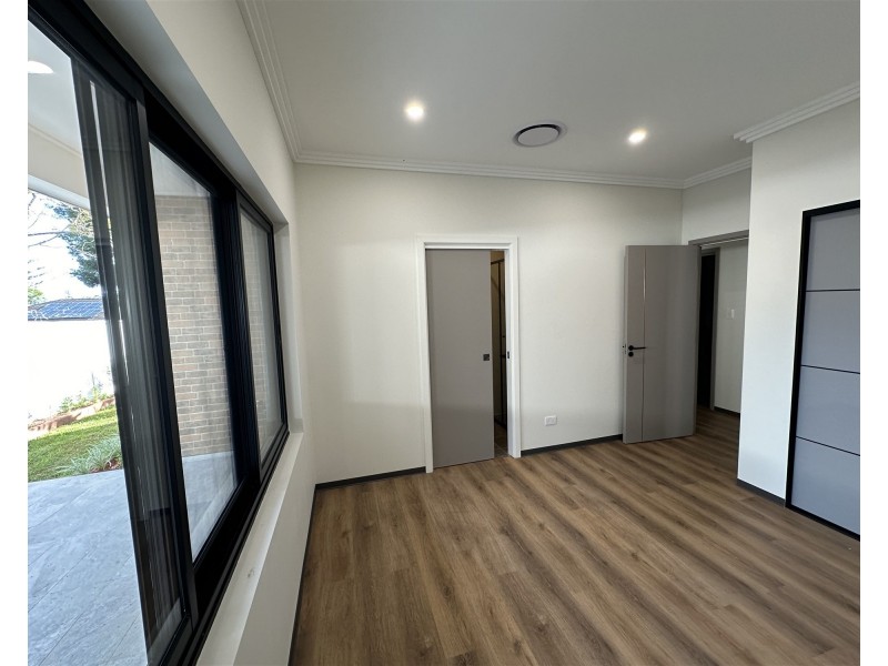 3/33 First Avenue, Eastwood NSW 2122