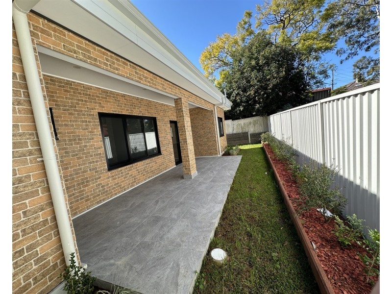 3/33 First Avenue, Eastwood NSW 2122