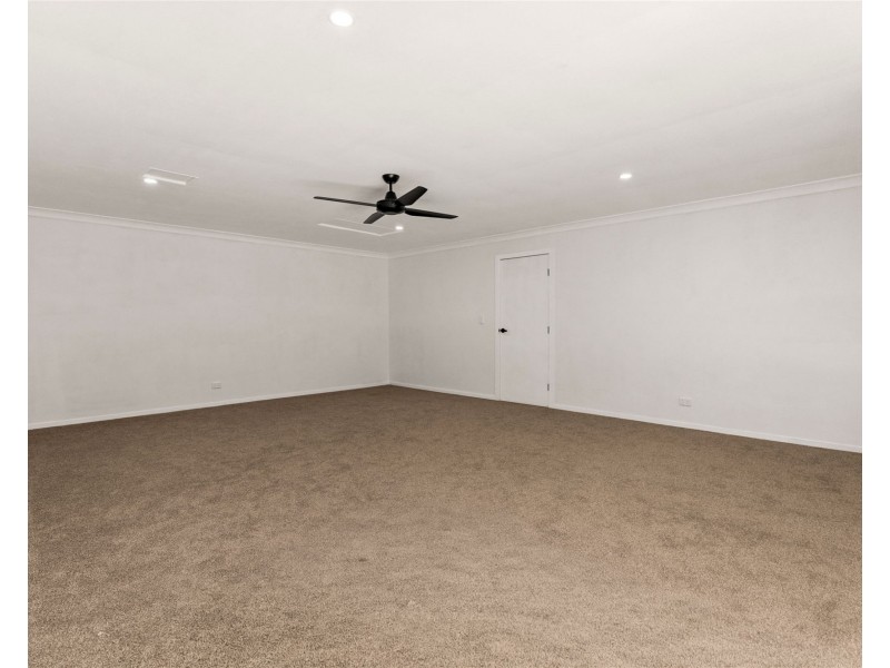 36 Montego Court, Eatons Hill QLD 4037