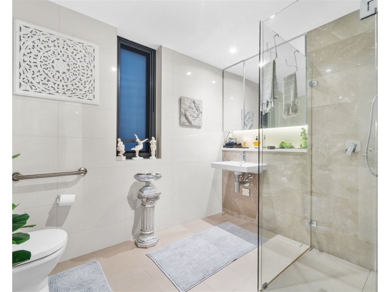 302/5 wentworth place, Wentworth Point NSW 2127