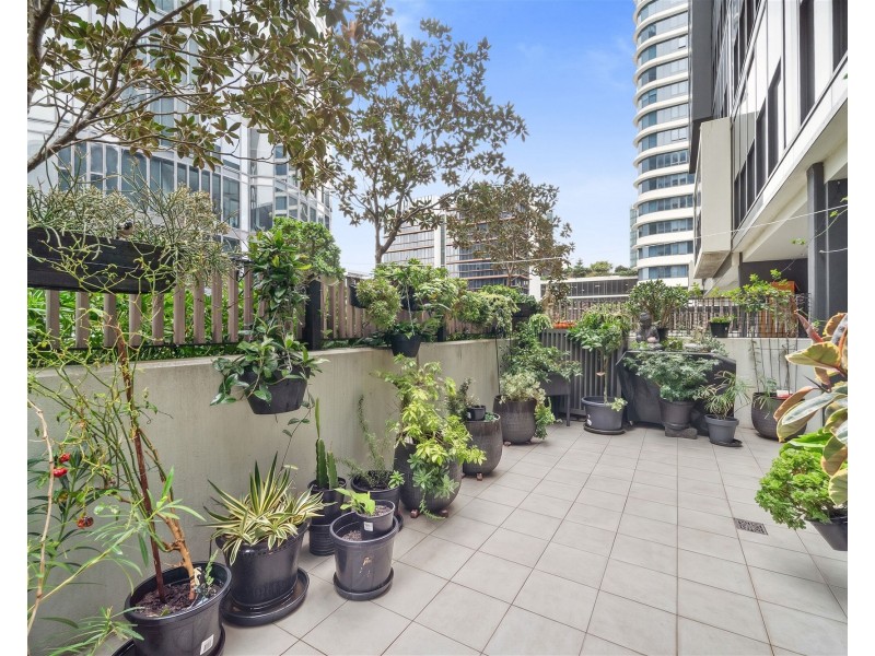 302/5 wentworth place, Wentworth Point NSW 2127