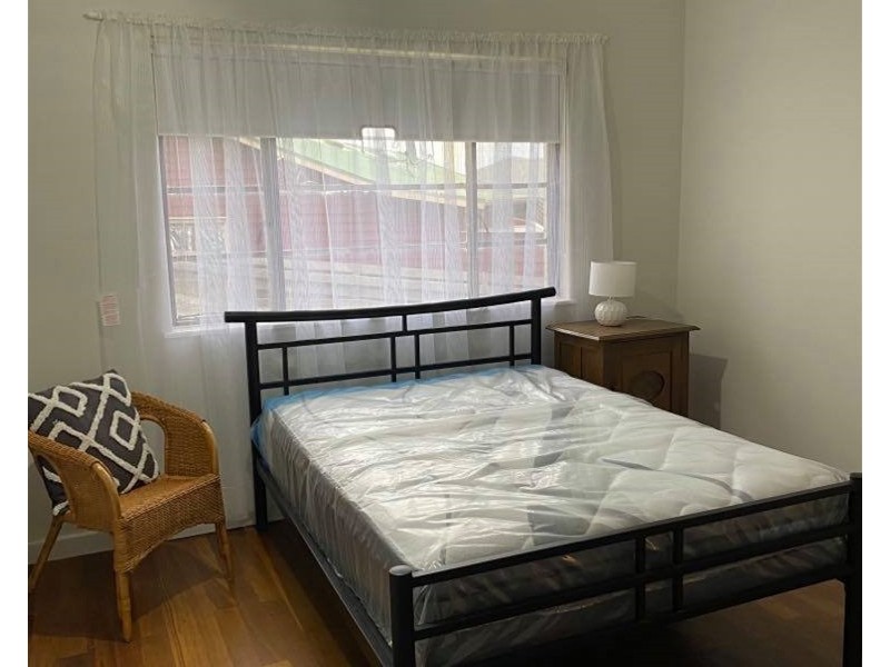 Unit 1/8B Boronia St, Mount Clarence WA 6330