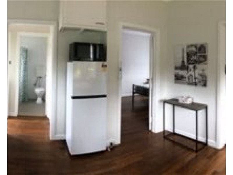 Unit 1/8B Boronia St, Mount Clarence WA 6330