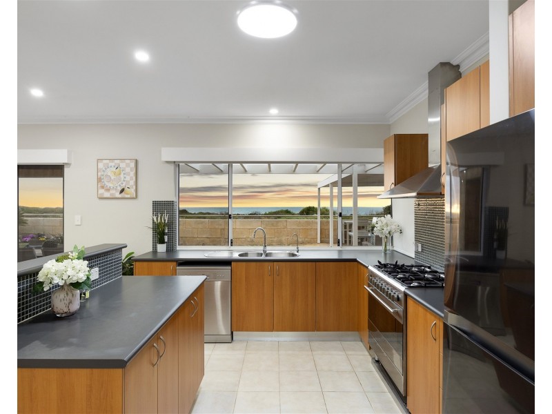 90  Sanctuary Circuit, Dawesville WA 6211