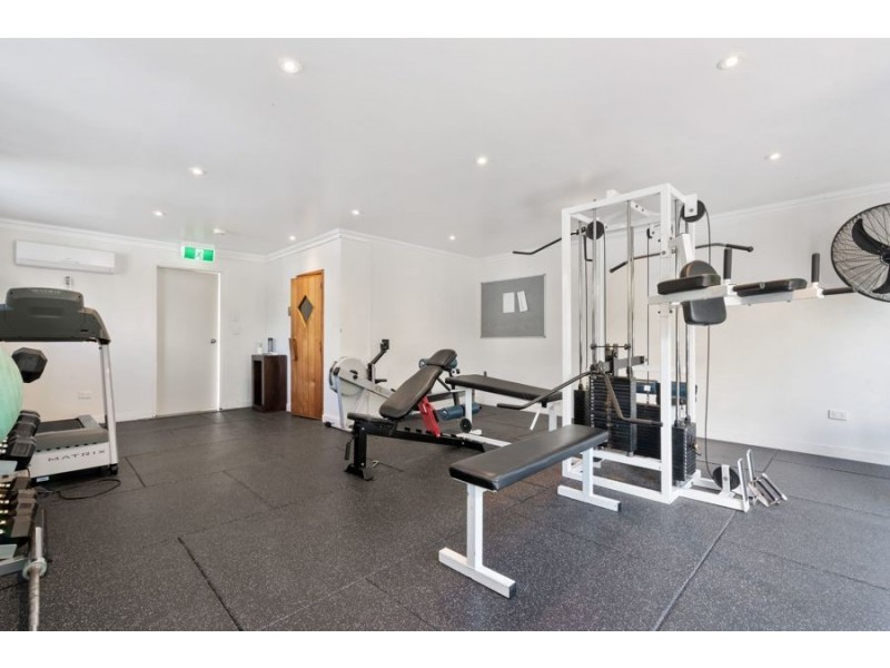 215/36 Macdonald Street, Kangaroo Point QLD 4169