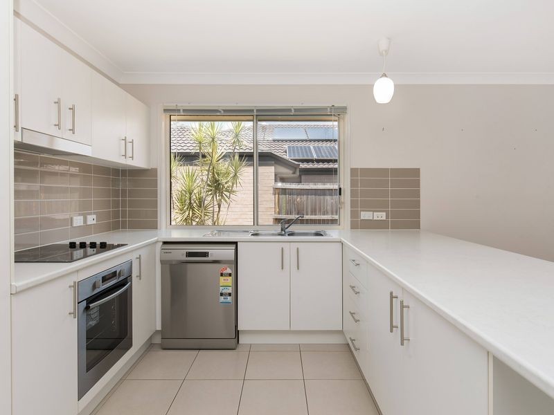 23 Maddison Place, The Gap QLD 4061