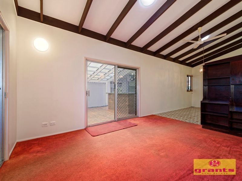 83 Joalah Crescent, Ferny Hills QLD 4055