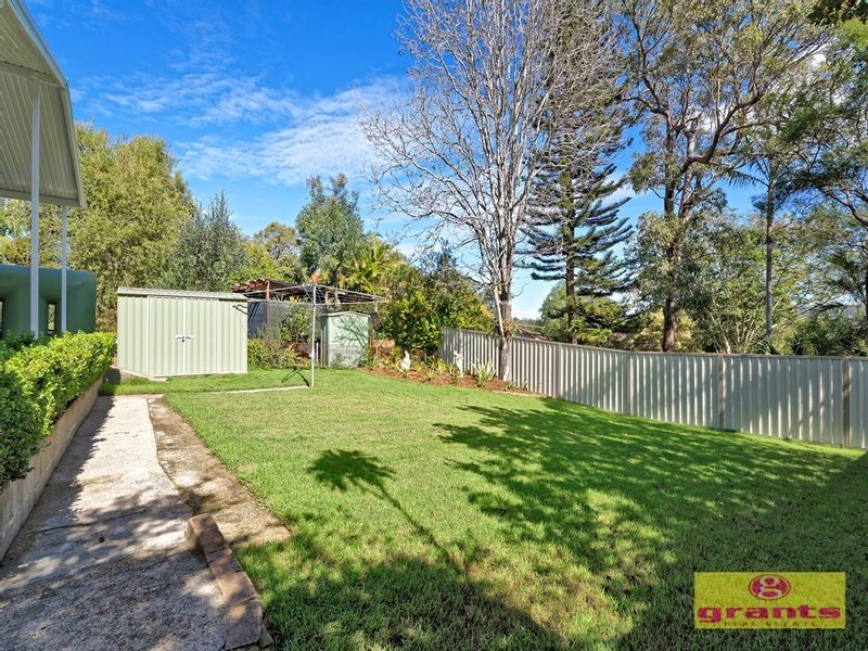 83 Joalah Crescent, Ferny Hills QLD 4055