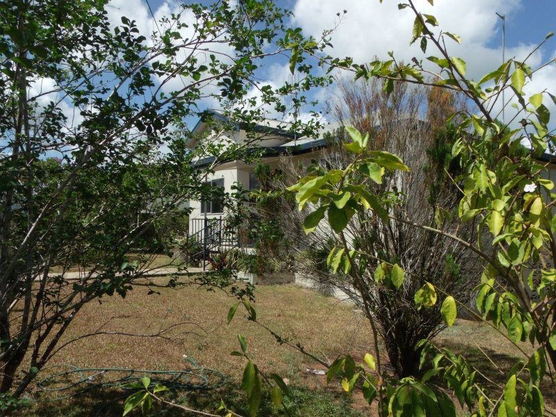 2 Murray Street, Tully QLD 4854