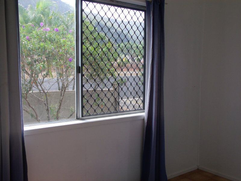 2 Murray Street, Tully QLD 4854
