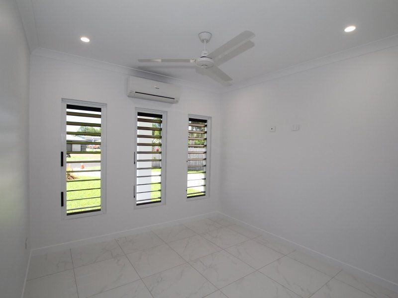 2 Spinnaker Street, South Mission Beach QLD 4852