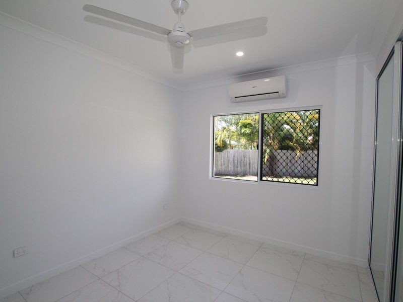 2 Spinnaker Street, South Mission Beach QLD 4852