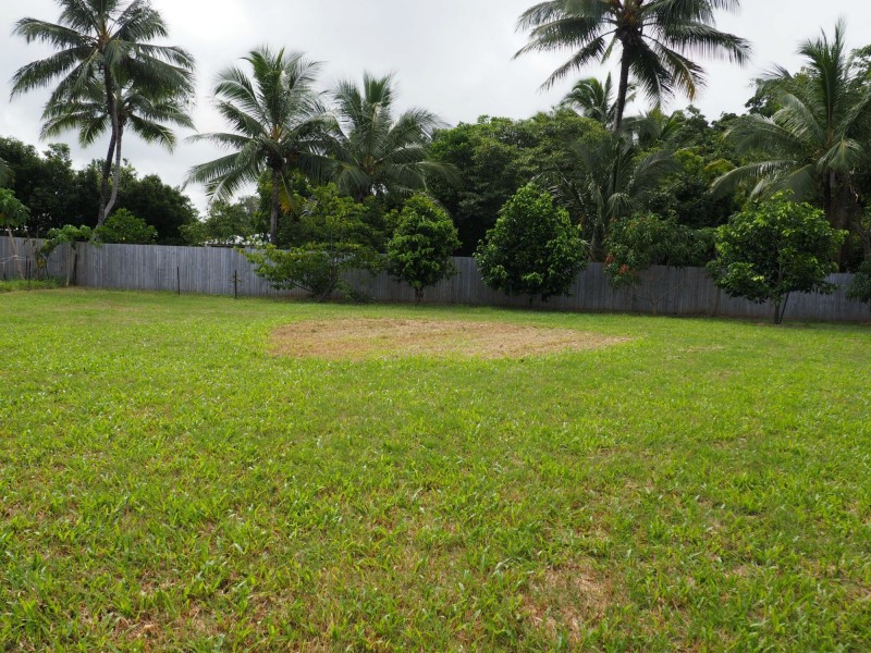 11 Sandy Close, Mission Beach QLD 4852