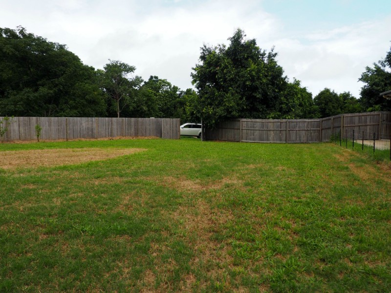 11 Sandy Close, Mission Beach QLD 4852