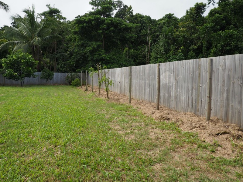 11 Sandy Close, Mission Beach QLD 4852