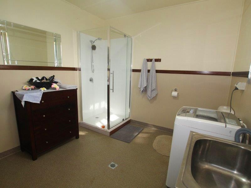 4 Riverside Terrace, South Mission Beach QLD 4852