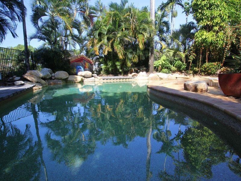 1/42-44 Mitchell Street, South Mission Beach QLD 4852