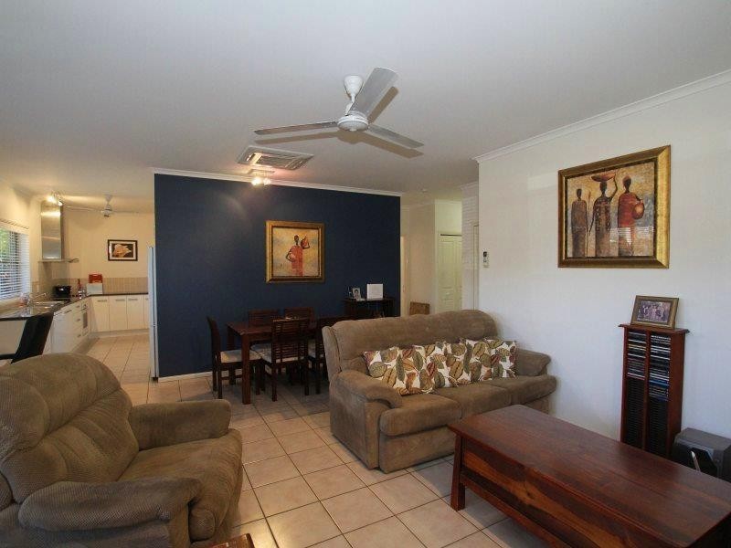 1/42-44 Mitchell Street, South Mission Beach QLD 4852