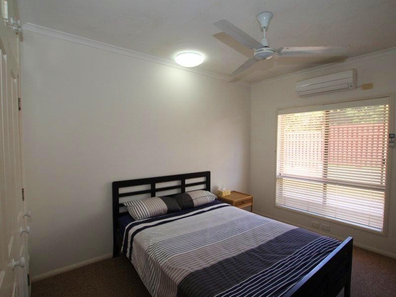 1/42-44 Mitchell Street, South Mission Beach QLD 4852