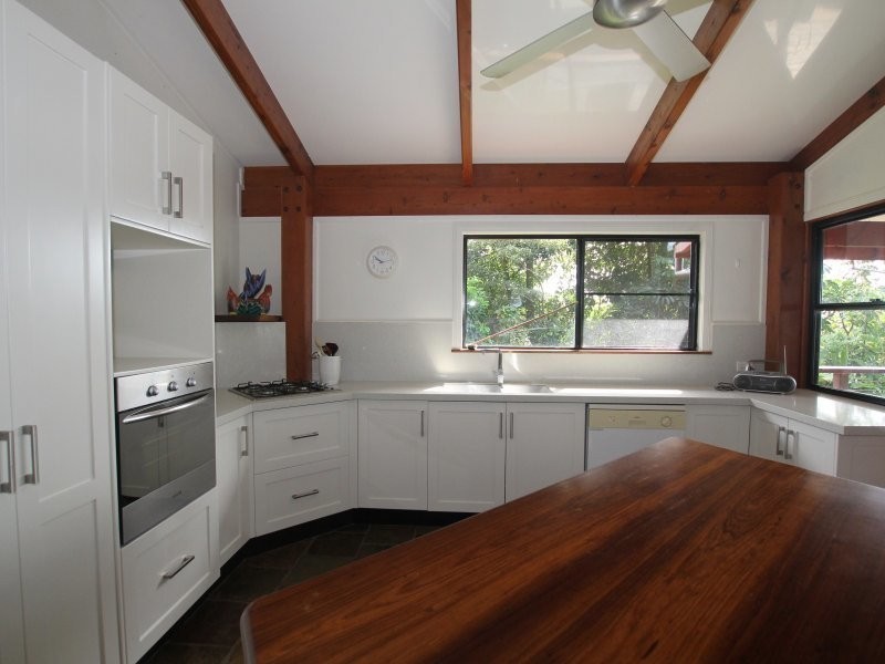 23 Bicton Close, Bingil Bay QLD 4852