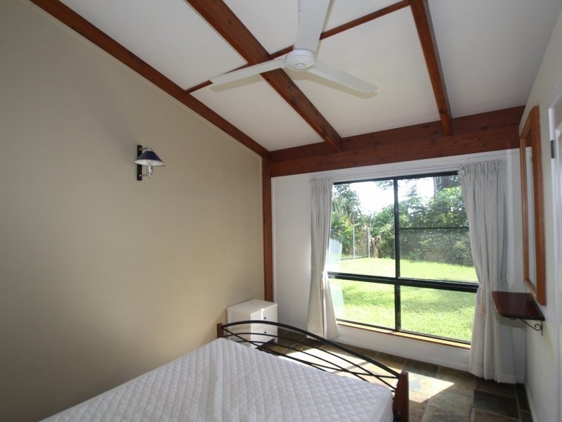 23 Bicton Close, Bingil Bay QLD 4852