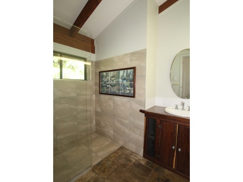 23 Bicton Close, Bingil Bay QLD 4852