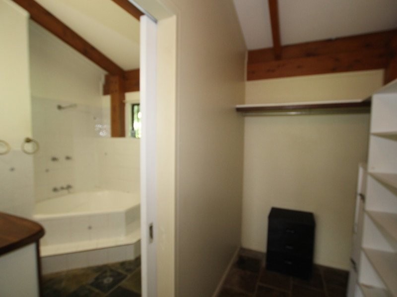 23 Bicton Close, Bingil Bay QLD 4852