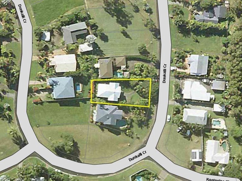 11 Dunkalli Crescent, Wongaling Beach QLD 4852