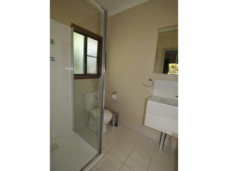 11 Dunkalli Crescent, Wongaling Beach QLD 4852