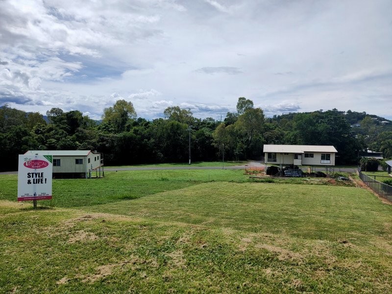 8 Riverside Terrace, South Mission Beach QLD 4852