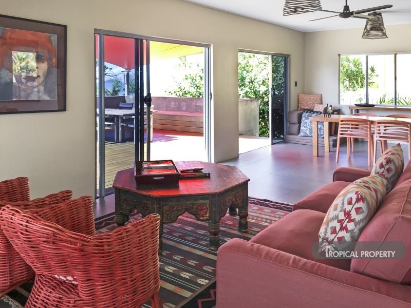 25 Banfield Parade, Wongaling Beach QLD 4852