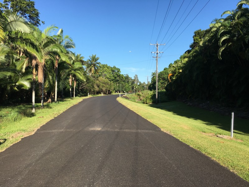 6 Lindsay Road, Carmoo QLD 4852