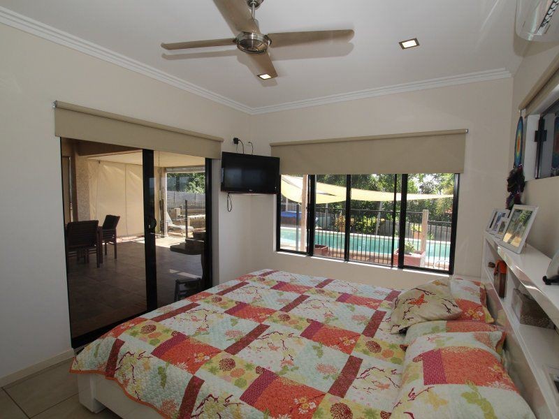 12 Rise Crescent, Mission Beach QLD 4852