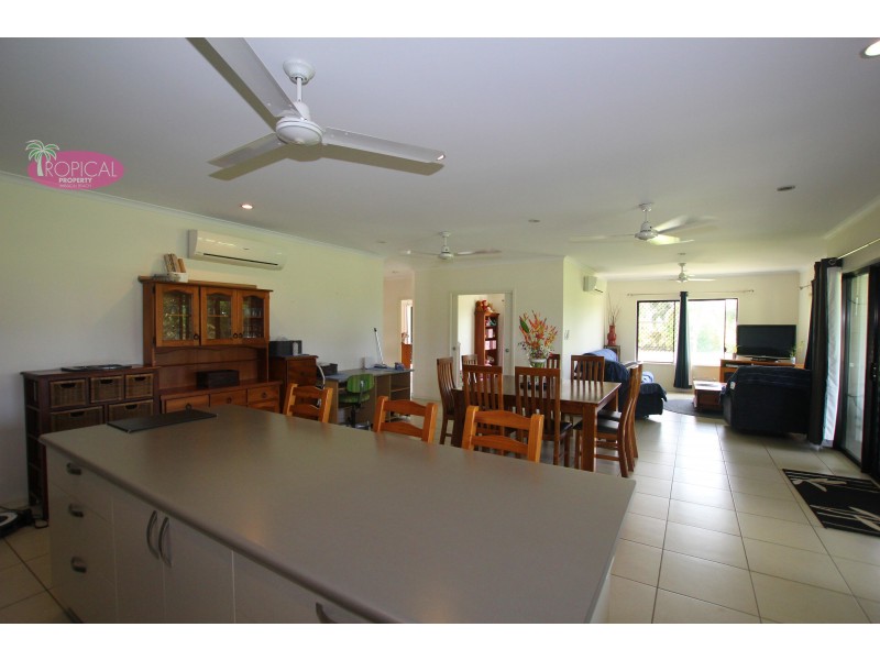 293 Gauci Rd, Silkwood QLD 4856