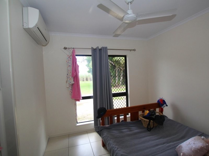 293 Gauci Rd, Silkwood QLD 4856