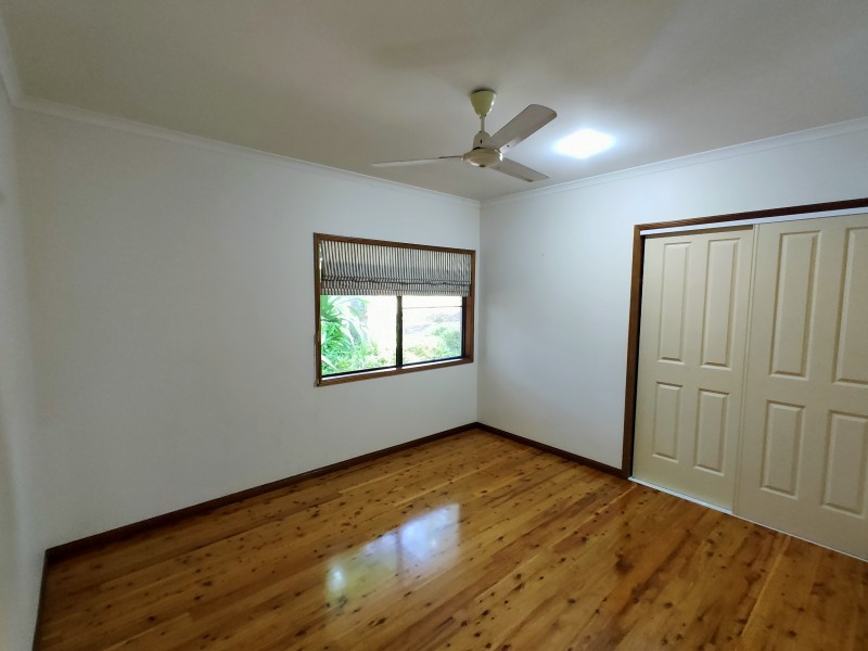 12 Admiralty Street, South Mission Beach QLD 4852