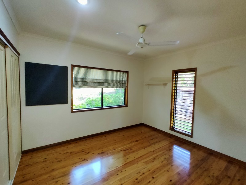 12 Admiralty Street, South Mission Beach QLD 4852