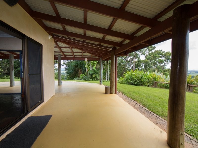 145 Hill Sixty Road, Jaffa QLD 4855