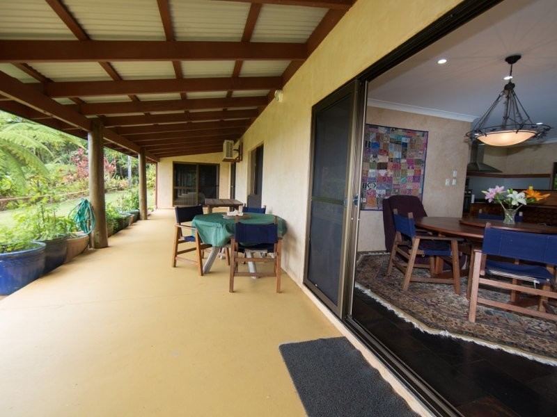 145 Hill Sixty Road, Jaffa QLD 4855