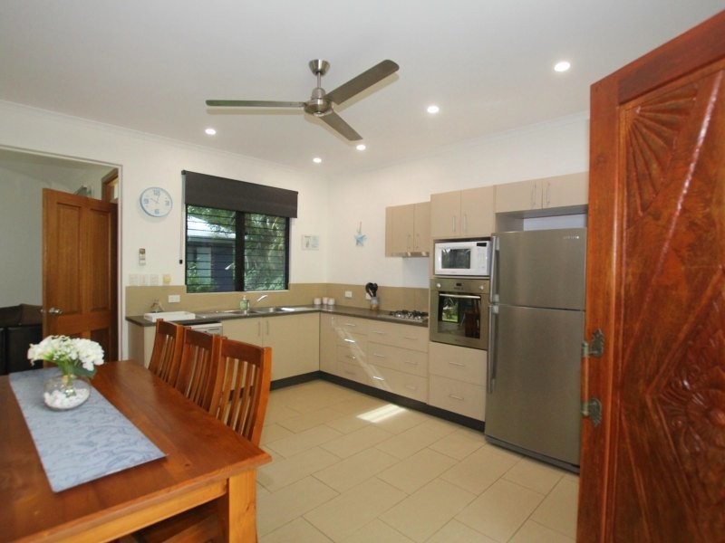 37 Pacific View Dr, Wongaling Beach QLD 4852