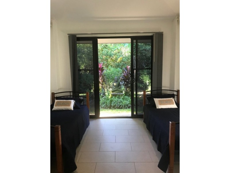37 Pacific View Dr, Wongaling Beach QLD 4852