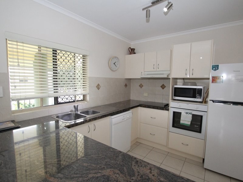 13/58-62 Holland Street, Wongaling Beach QLD 4852