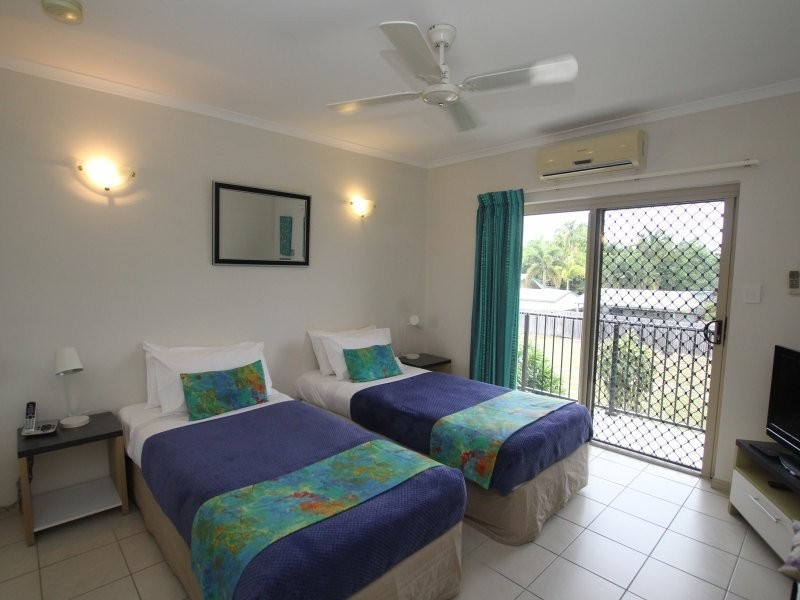 13/58-62 Holland Street, Wongaling Beach QLD 4852