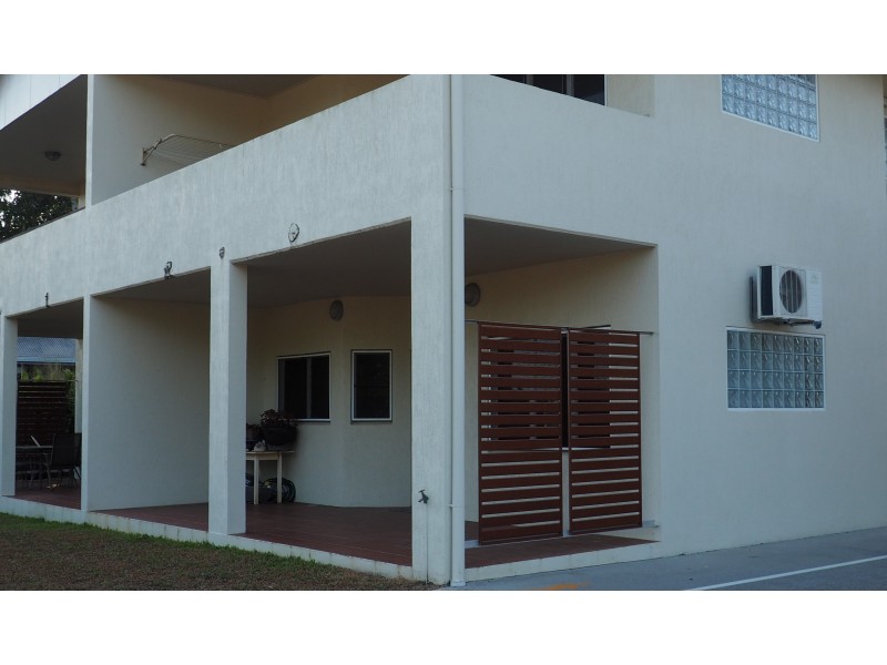 Unit 4/22 Wongaling Beach Rd, Wongaling Beach QLD 4852