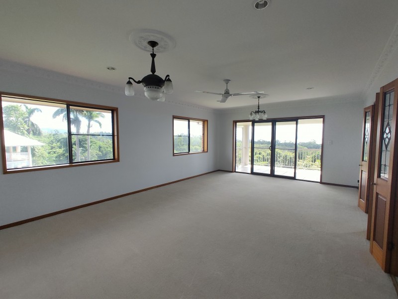 46 Mission Dr, South Mission Beach QLD 4852