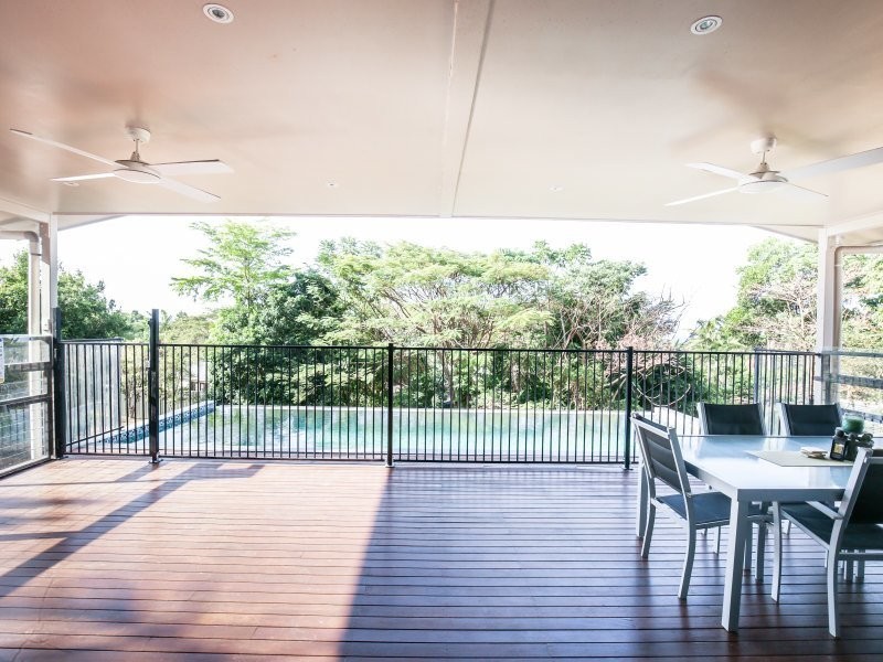 45 Cutten St, Bingil Bay QLD 4852